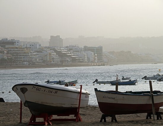 Gran - Las Canteras – Wellenreiten das ganze Jahr