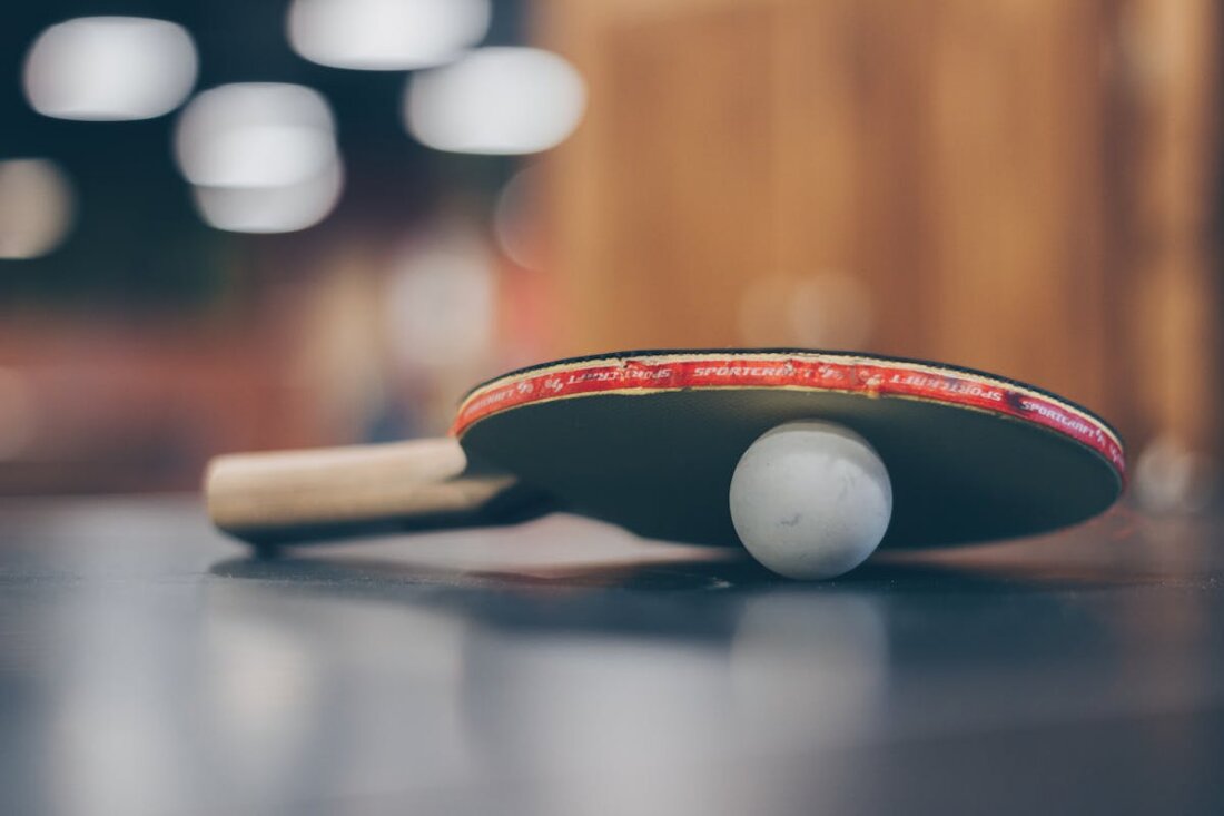 Symbolbild: Tischtennis im redaktionellen Magazinkontext